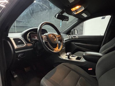 2015 Jeep Grand Cherokee Laredo 4x2 4dr SUV
