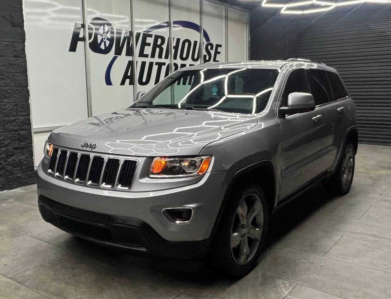 2015 Jeep Grand Cherokee Laredo 4x2 4dr SUV