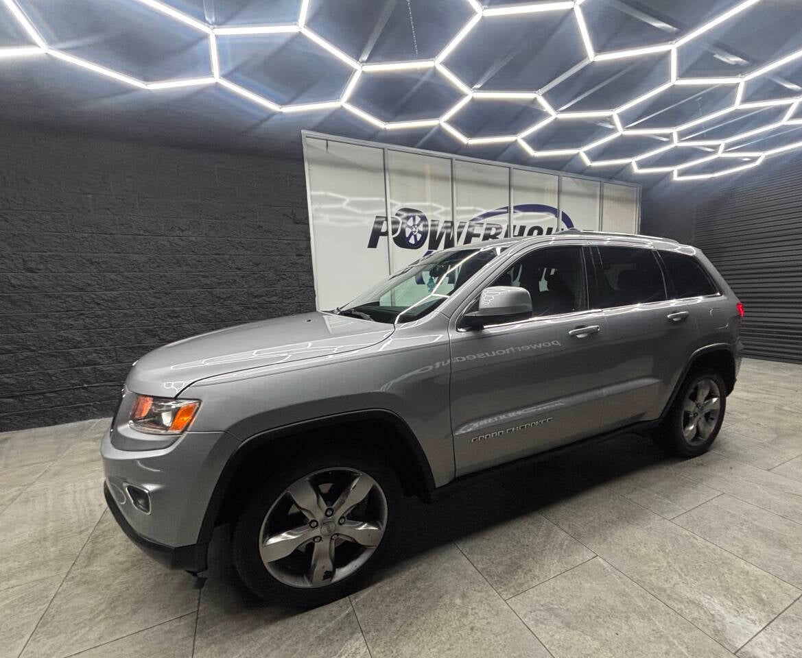 2015 Jeep Grand Cherokee Laredo 4x2 4dr SUV