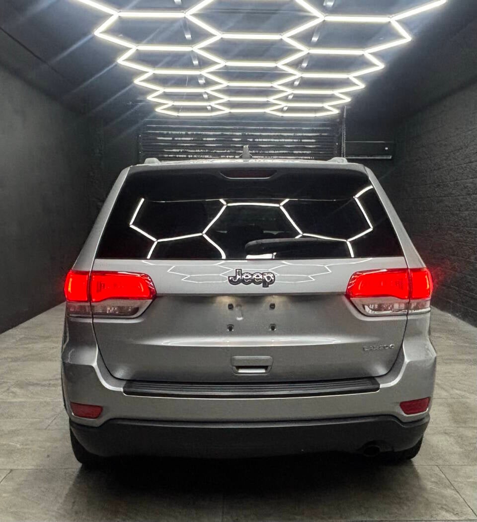2015 Jeep Grand Cherokee Laredo 4x2 4dr SUV