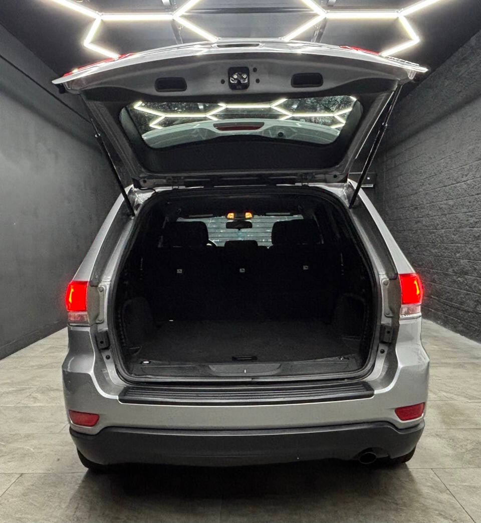 2015 Jeep Grand Cherokee Laredo 4x2 4dr SUV