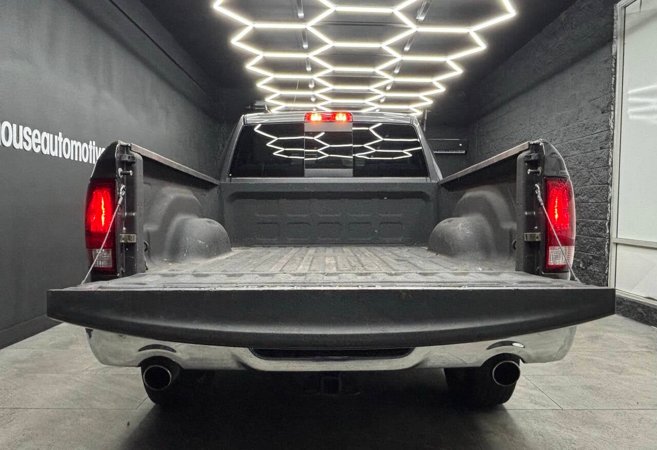 2016 RAM 1500 Big Horn 4x4 4dr Quad Cab 6.3 ft. SB Pickup