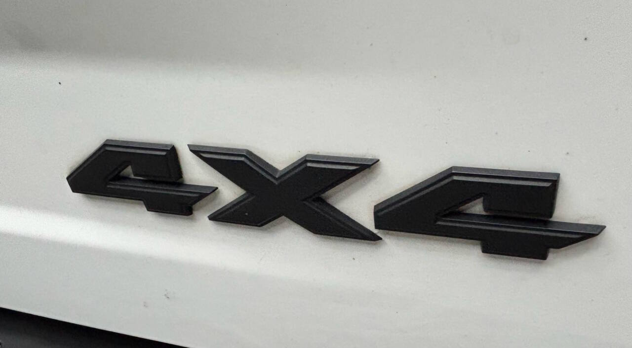 2017 RAM 1500 Sport 4x4 4dr Crew Cab 5.5 ft. SB Pickup