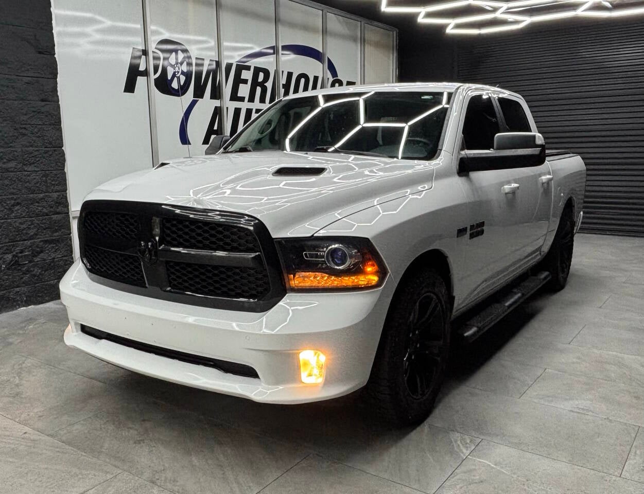 2017 RAM 1500 Sport 4x4 4dr Crew Cab 5.5 ft. SB Pickup
