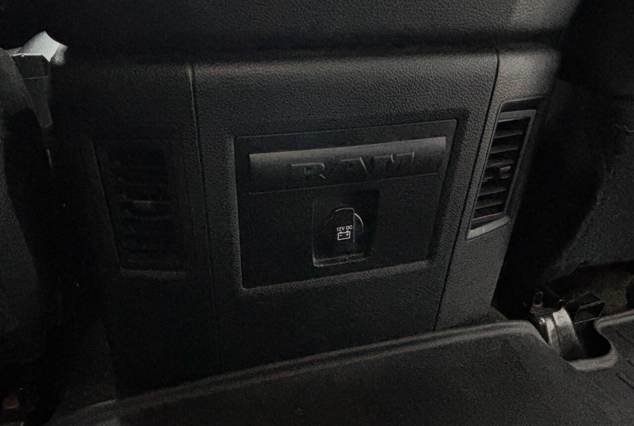 2017 RAM 1500 Sport 4x4 4dr Crew Cab 5.5 ft. SB Pickup