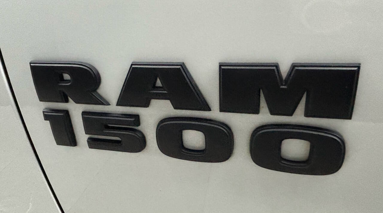 2017 RAM 1500 Sport 4x4 4dr Crew Cab 5.5 ft. SB Pickup