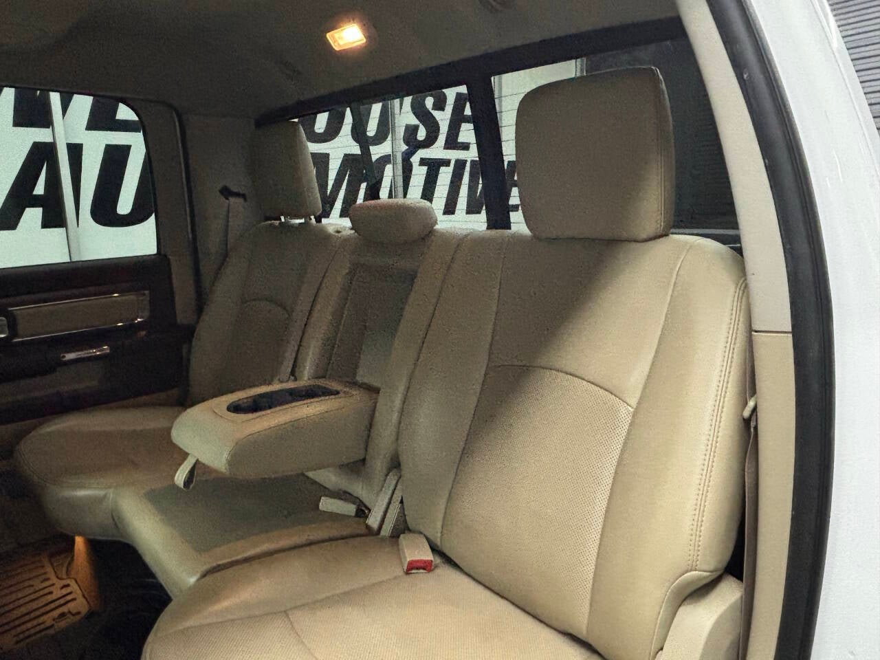 2014 RAM 1500 Laramie 4x4 4dr Crew Cab 5.5 ft. SB Pickup