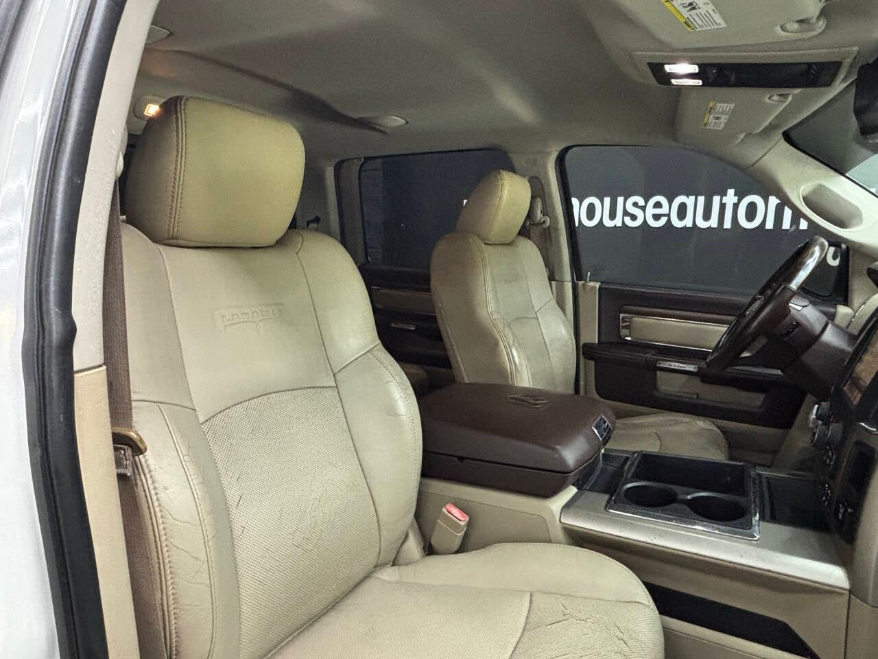 2014 RAM 1500 Laramie 4x4 4dr Crew Cab 5.5 ft. SB Pickup