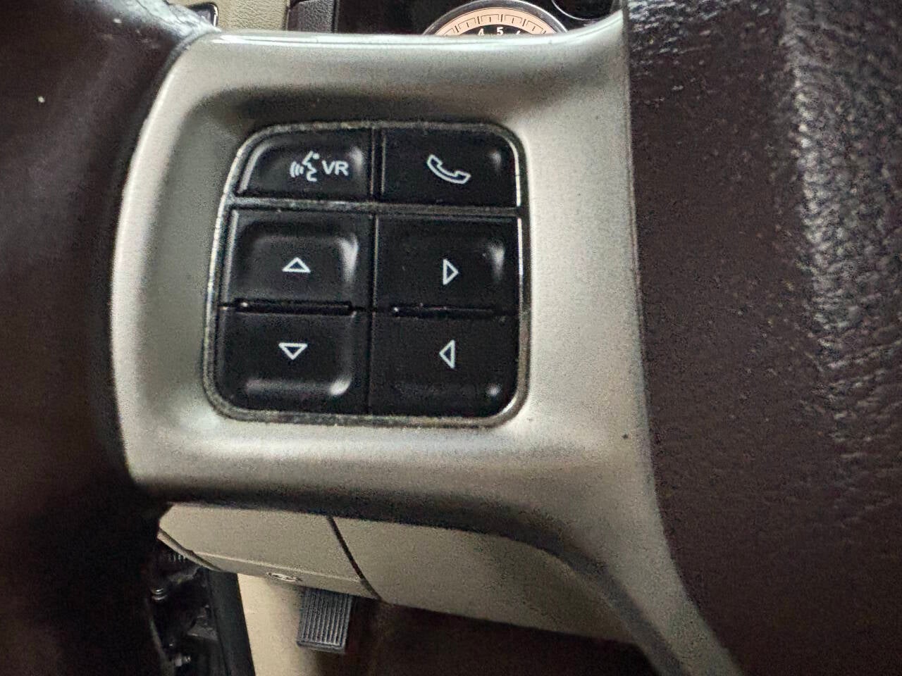 2013 RAM 1500 Laramie 4x4 4dr Crew Cab 5.5 ft. SB Pickup