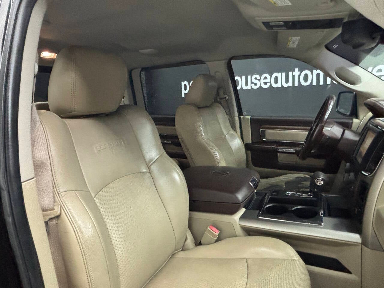 2013 RAM 1500 Laramie 4x4 4dr Crew Cab 5.5 ft. SB Pickup