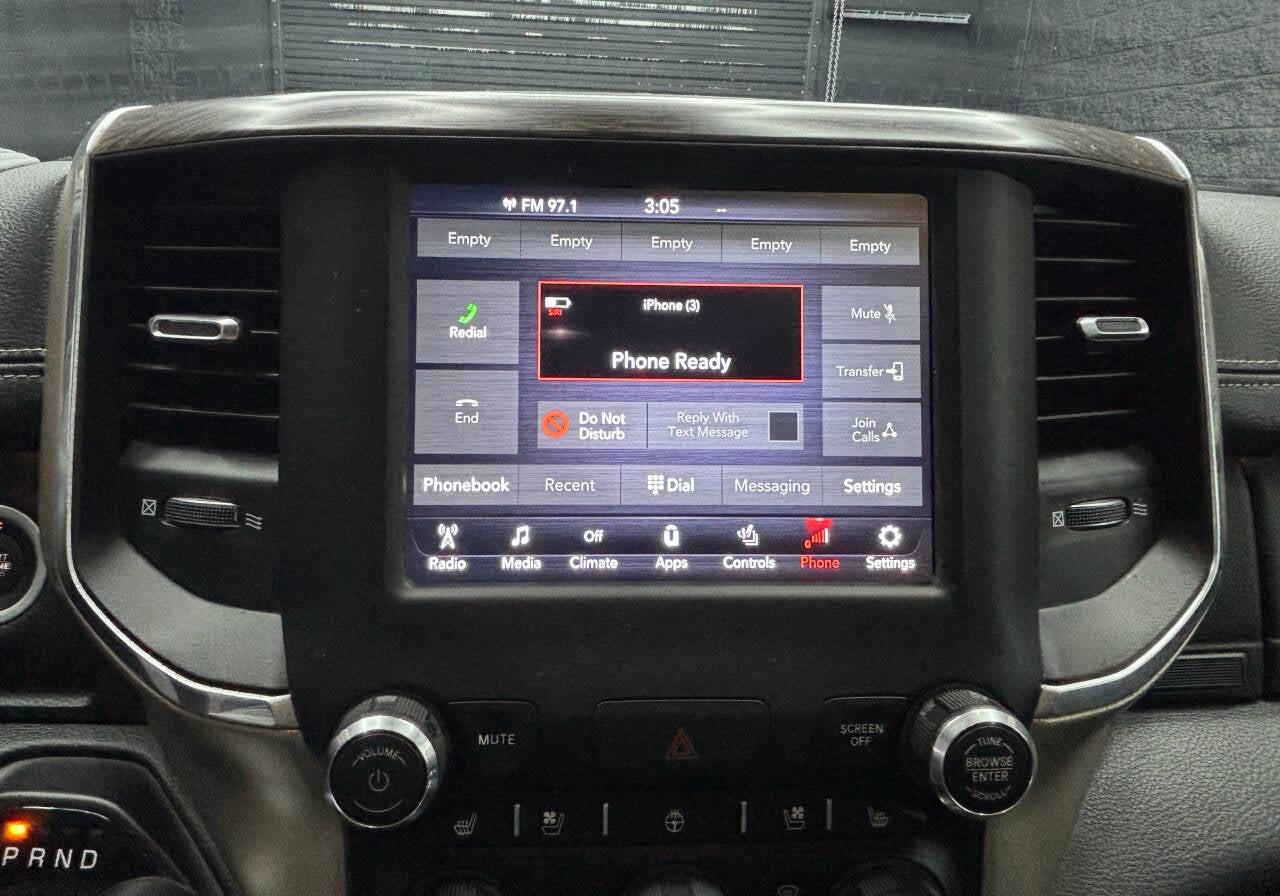 2019 RAM 1500 Laramie 4x4 4dr Quad Cab 6.4 ft. SB Pickup