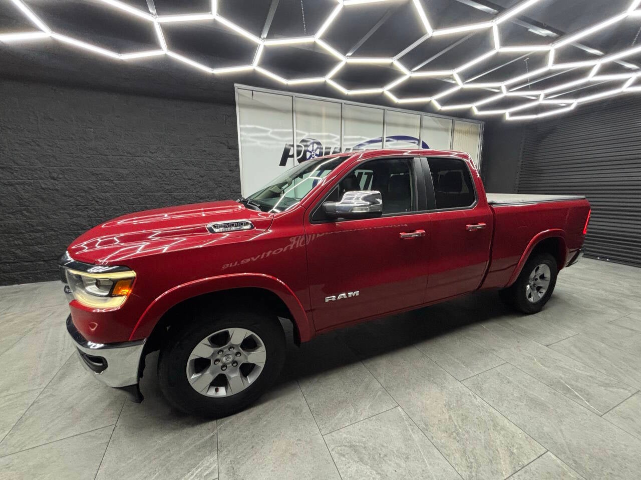 2019 RAM 1500 Laramie 4x4 4dr Quad Cab 6.4 ft. SB Pickup