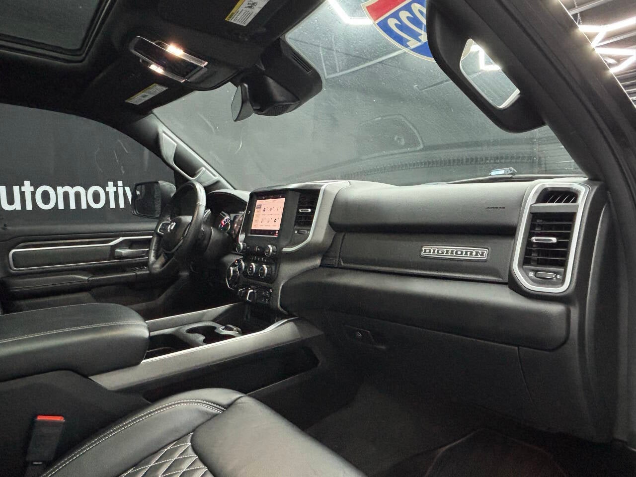 2022 RAM 1500 Big Horn 4x4 4dr Crew Cab 5.6 ft. SB Pickup