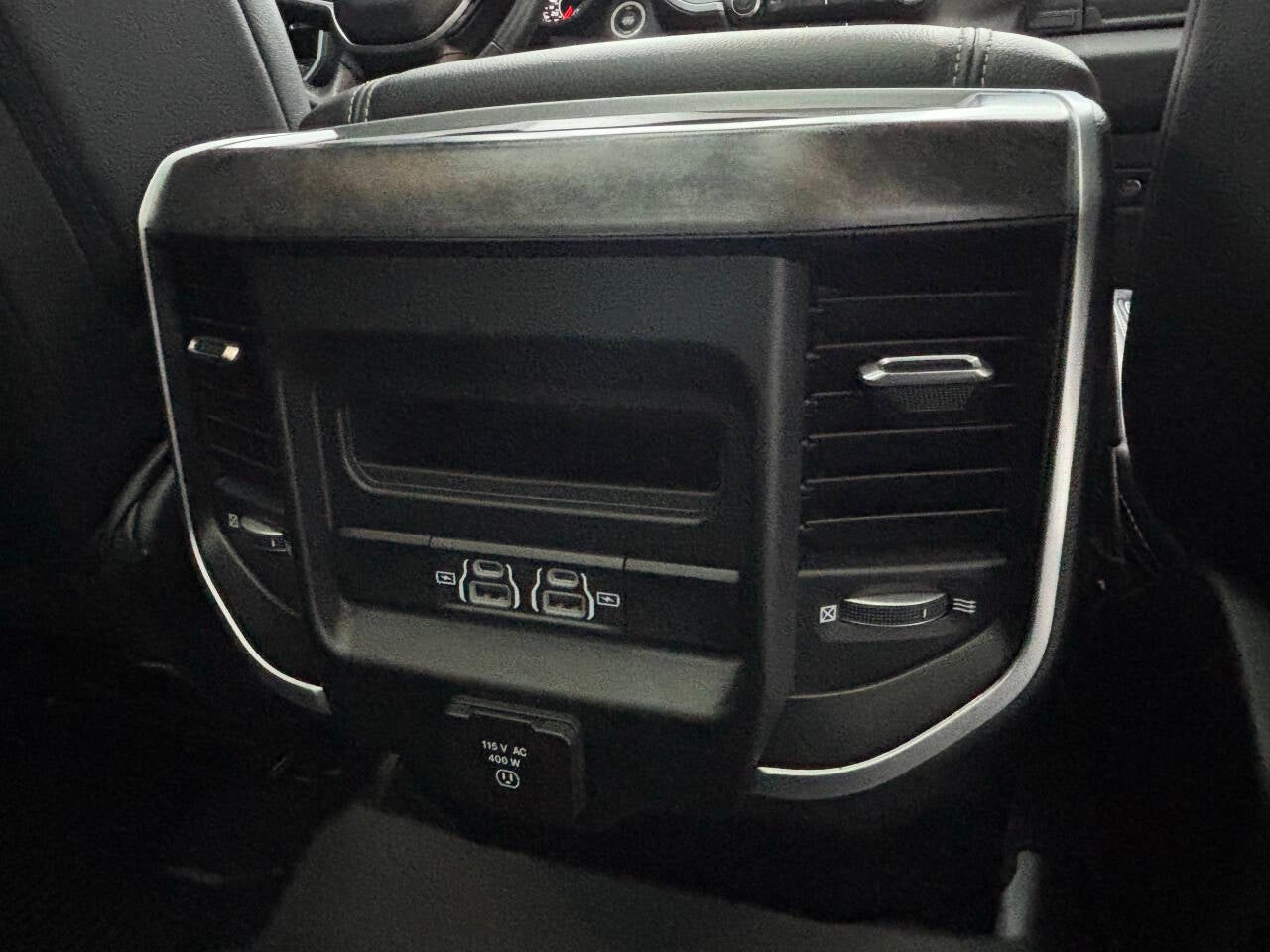 2022 RAM 1500 Big Horn 4x4 4dr Crew Cab 5.6 ft. SB Pickup