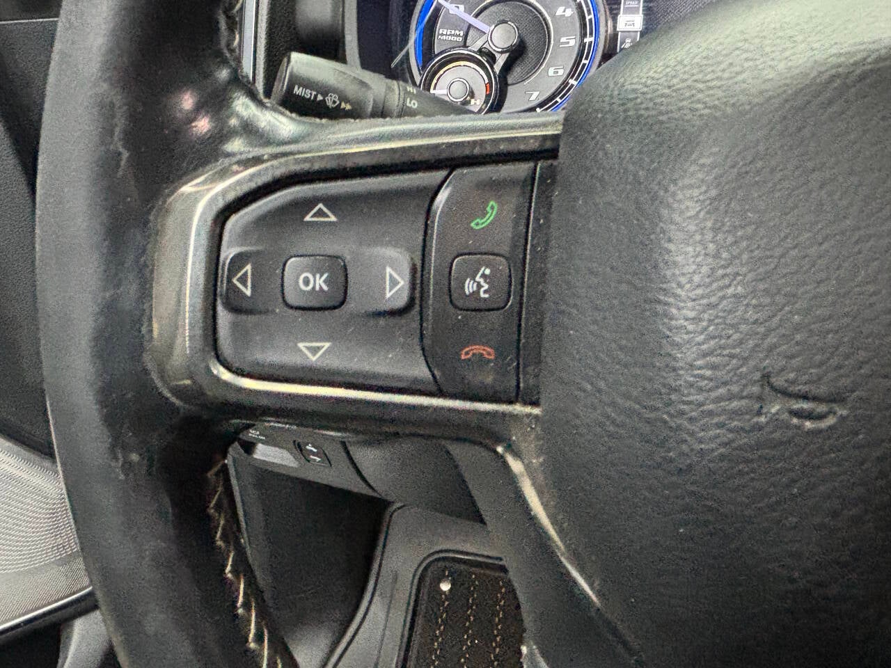 2019 RAM 1500 Limited 4x4 4dr Crew Cab 5.6 ft. SB Pickup