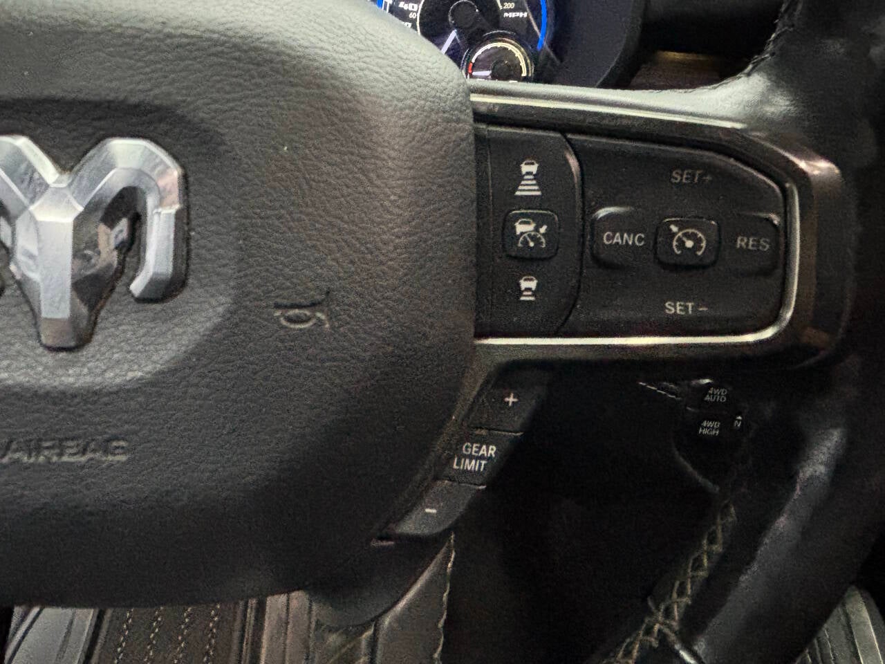 2019 RAM 1500 Limited 4x4 4dr Crew Cab 5.6 ft. SB Pickup