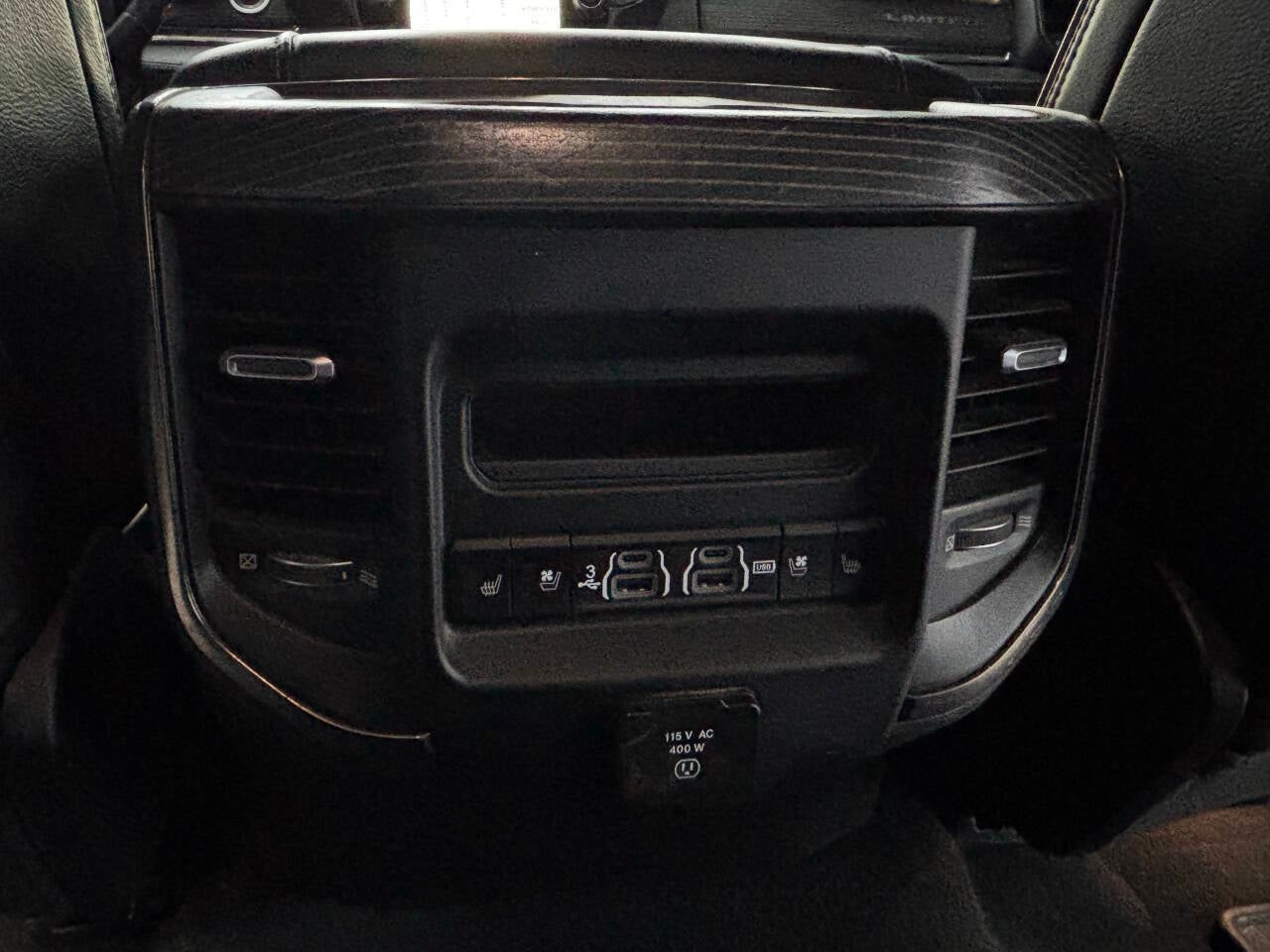 2019 RAM 1500 Limited 4x4 4dr Crew Cab 5.6 ft. SB Pickup