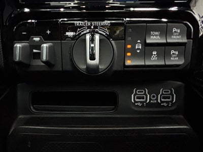 2022 RAM 1500 Limited 4x4 4dr Crew Cab 5.6 ft. SB Pickup