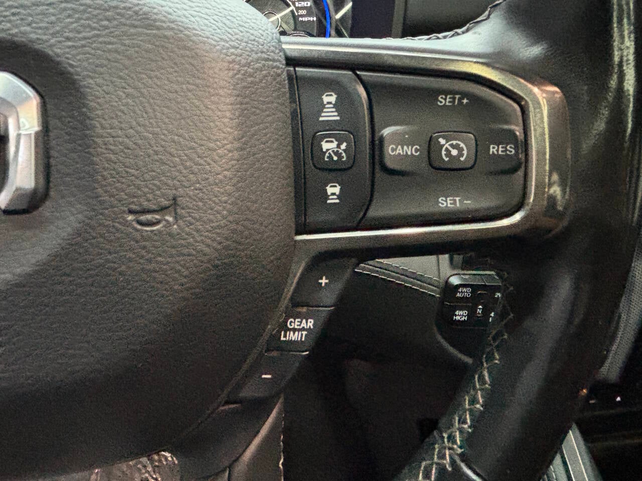 2019 RAM 1500 Limited 4x4 4dr Crew Cab 5.6 ft. SB Pickup