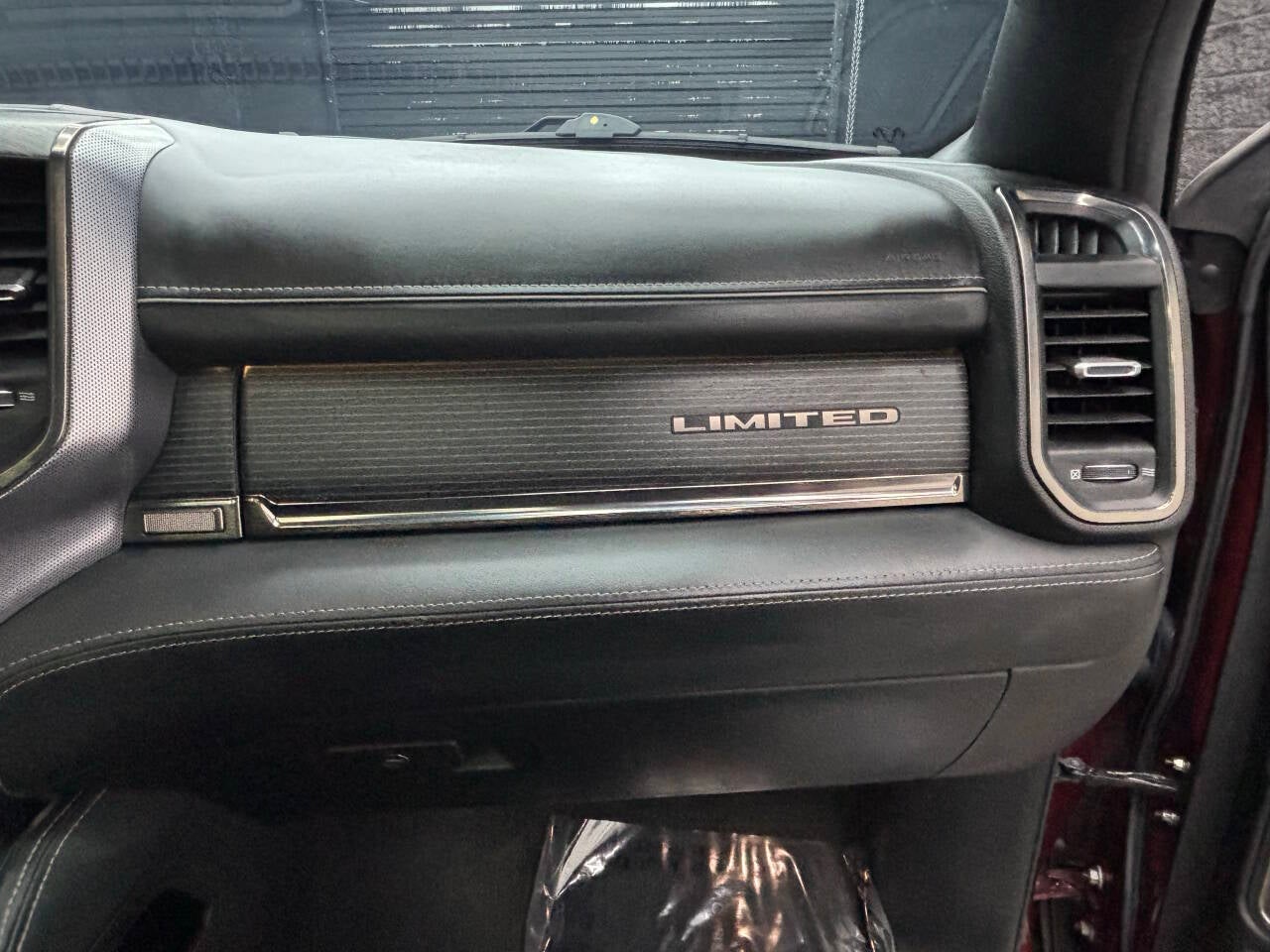 2019 RAM 1500 Limited 4x4 4dr Crew Cab 5.6 ft. SB Pickup