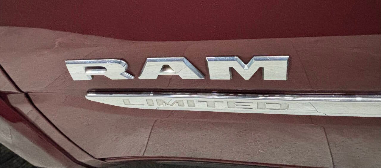 2019 RAM 1500 Limited 4x4 4dr Crew Cab 5.6 ft. SB Pickup