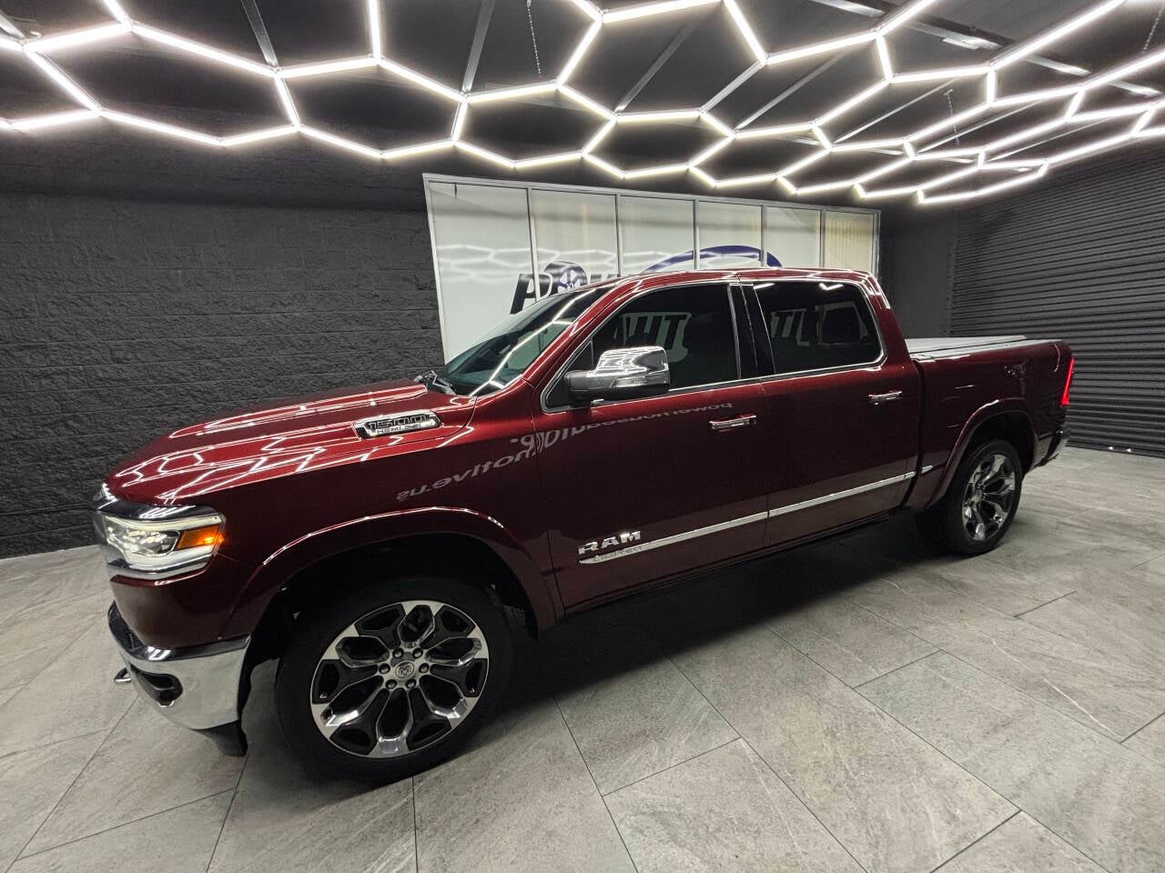 2019 RAM 1500 Limited 4x4 4dr Crew Cab 5.6 ft. SB Pickup