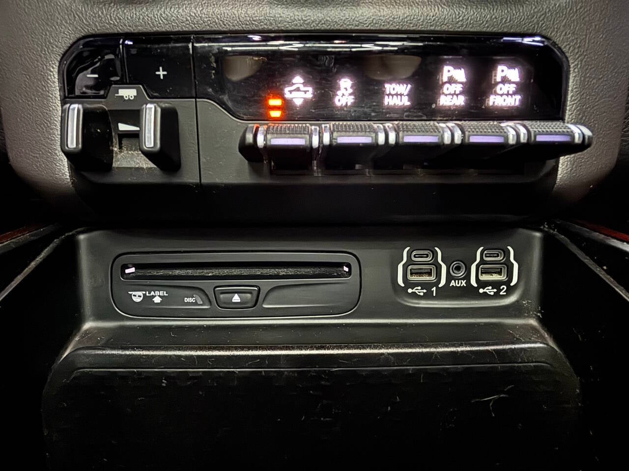 2019 RAM 1500 Rebel 4x4 4dr Crew Cab 5.6 ft. SB Pickup