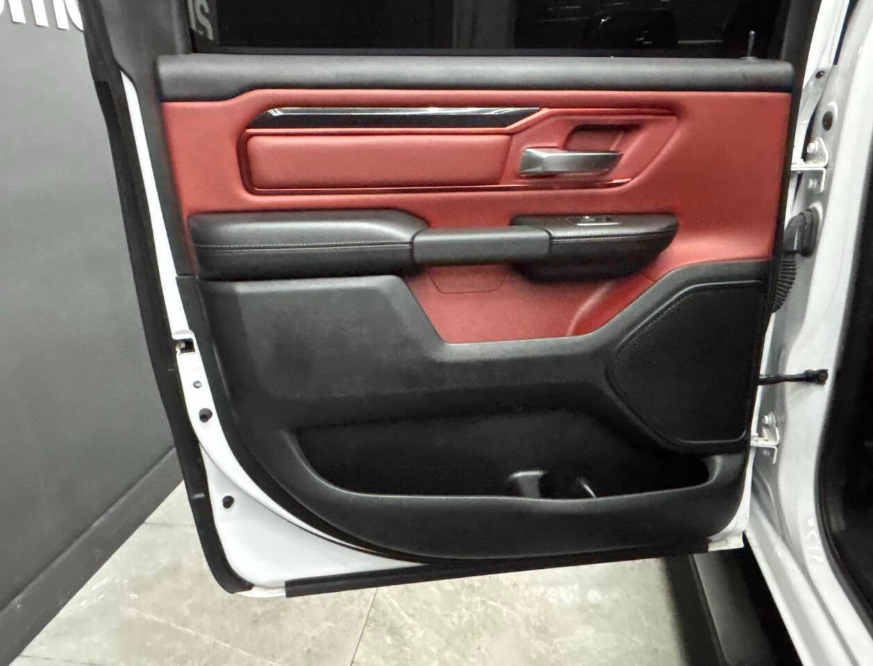 2019 RAM 1500 Rebel 4x4 4dr Crew Cab 5.6 ft. SB Pickup