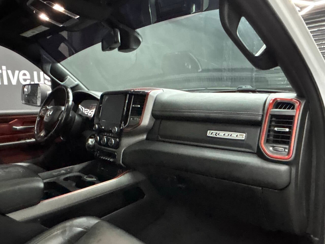 2019 RAM 1500 Rebel 4x4 4dr Crew Cab 5.6 ft. SB Pickup