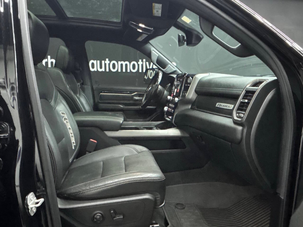 2020 RAM 1500 Rebel 4x4 4dr Crew Cab 5.6 ft. SB Pickup