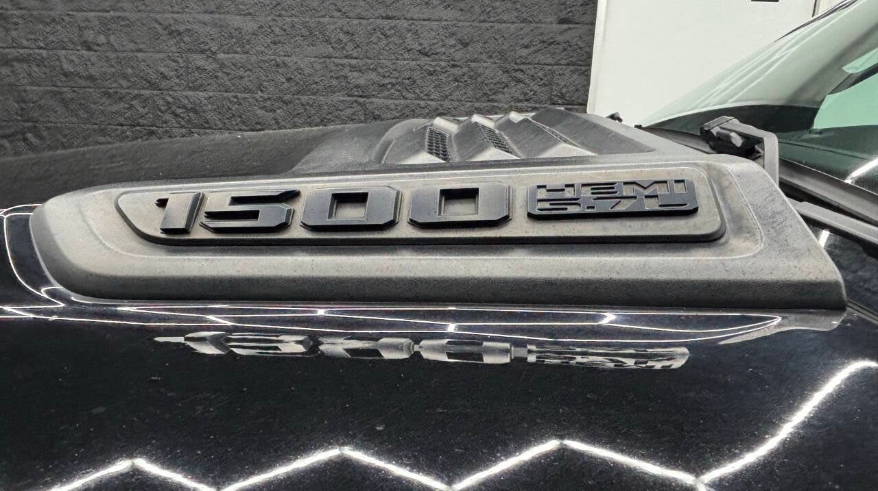 2019 RAM 1500 Rebel 4x4 4dr Crew Cab 5.6 ft. SB Pickup