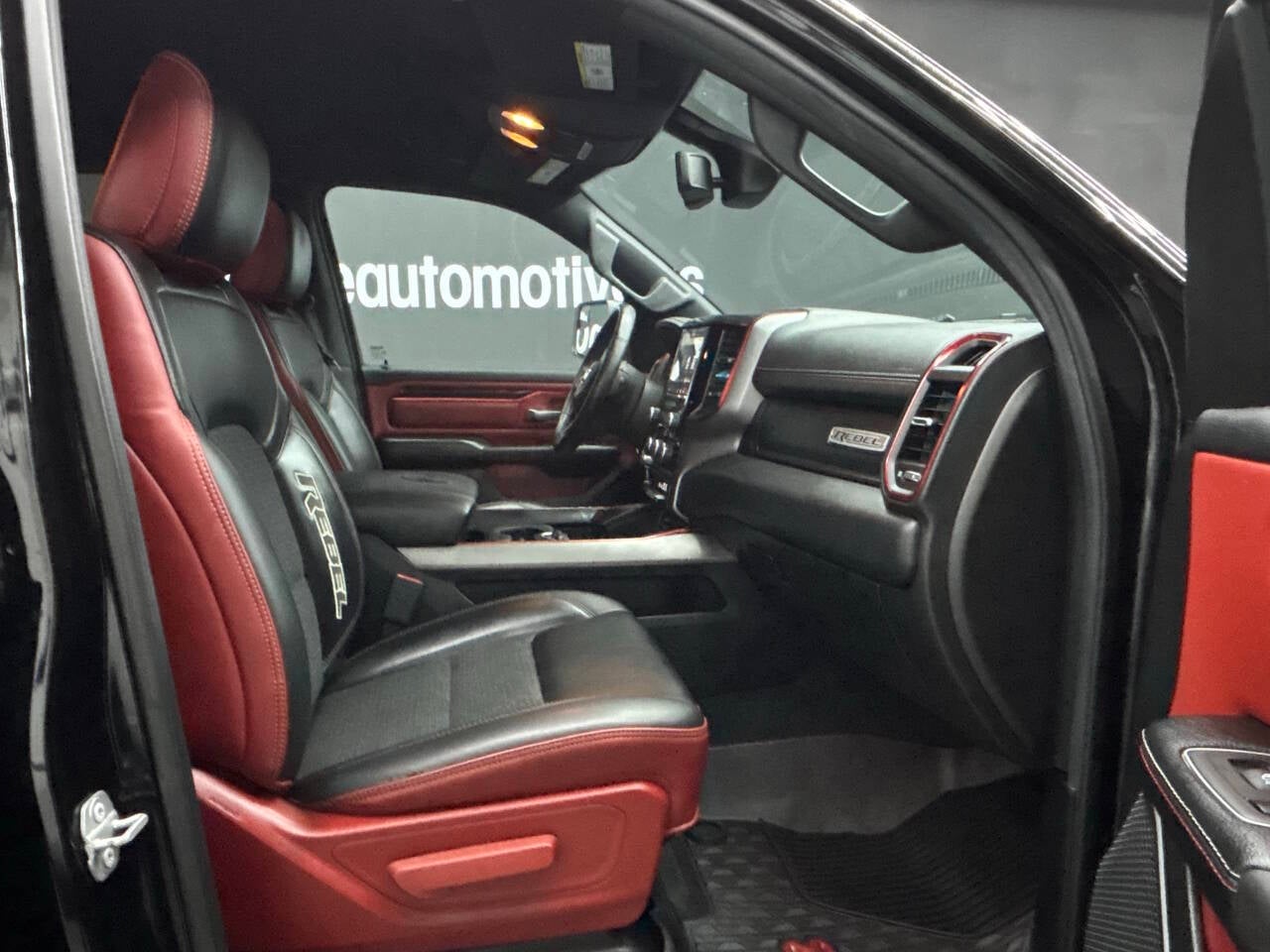 2019 RAM 1500 Rebel 4x4 4dr Crew Cab 5.6 ft. SB Pickup