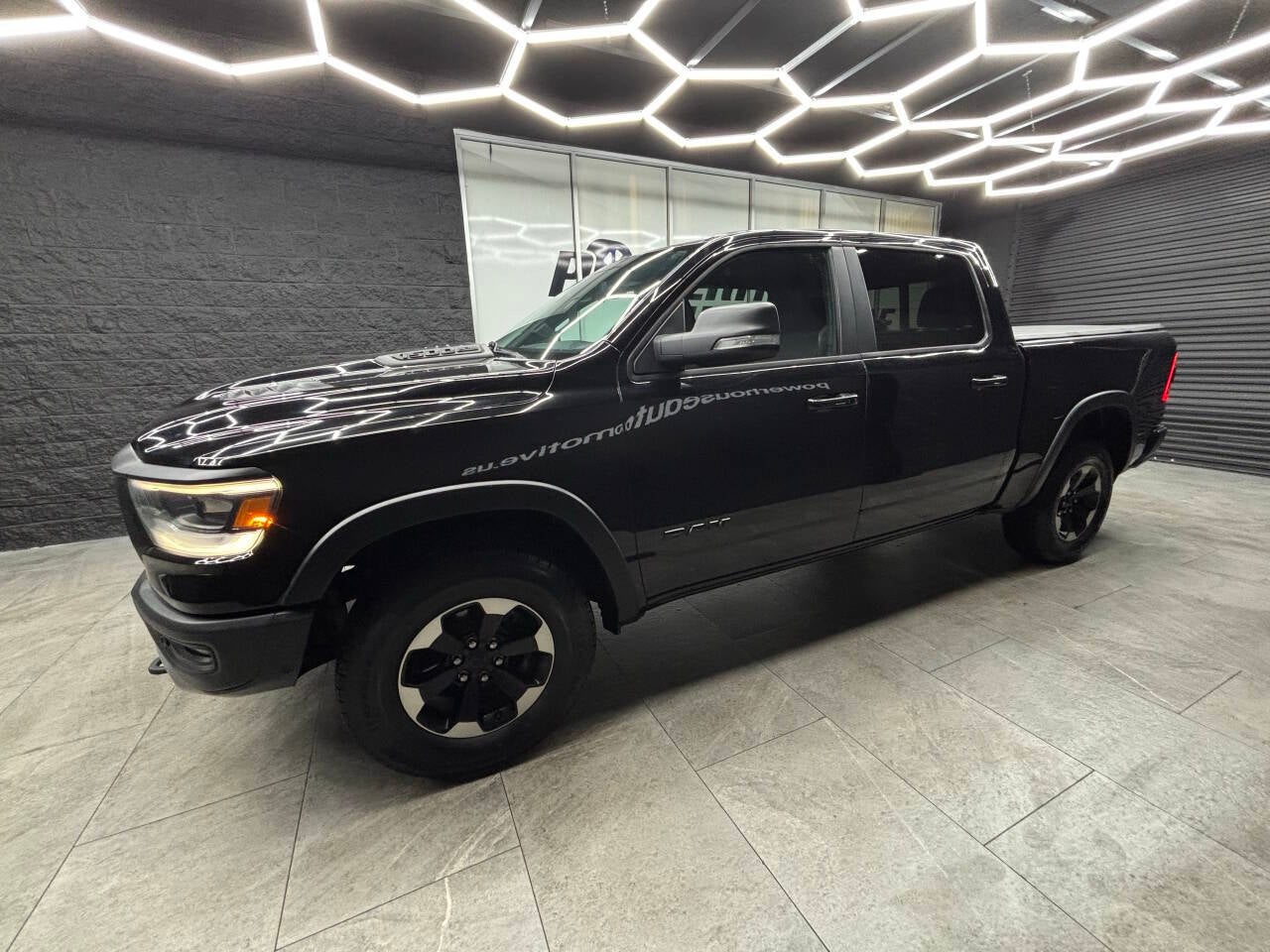 2019 RAM 1500 Rebel 4x4 4dr Crew Cab 5.6 ft. SB Pickup