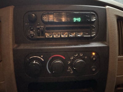 2005 Dodge Ram 1500 SLT 4dr Quad Cab RWD SB