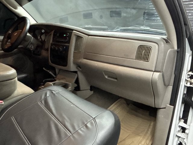 2005 Dodge Ram 1500 SLT 4dr Quad Cab RWD SB