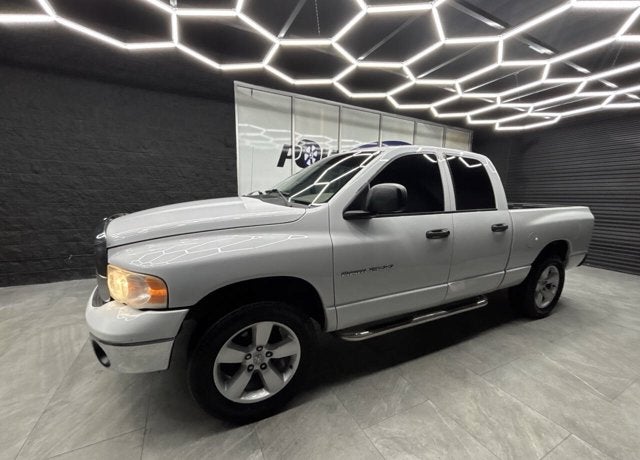 2005 Dodge Ram 1500 SLT 4dr Quad Cab RWD SB