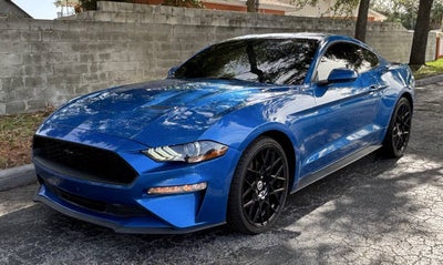 2020 Ford Mustang EcoBoost 2dr Fastback