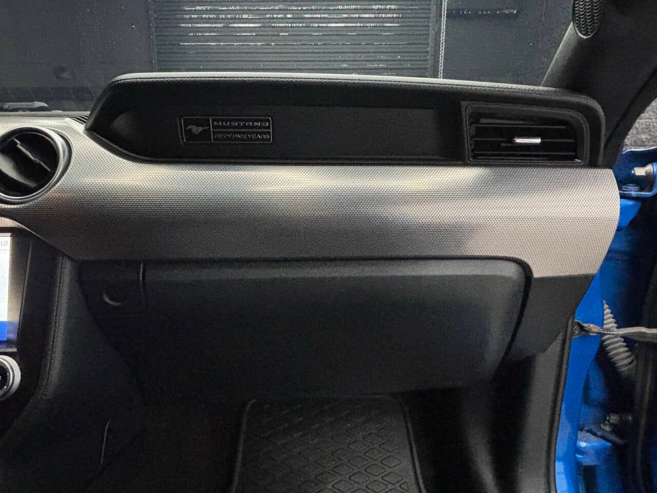 2020 Ford Mustang EcoBoost 2dr Fastback
