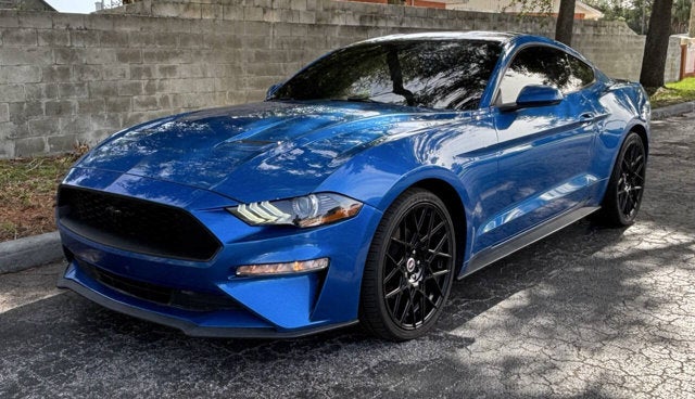 2020 Ford Mustang EcoBoost 2dr Fastback