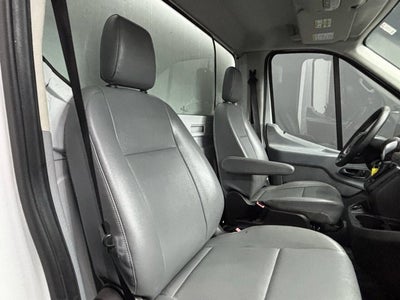 2019 Ford Transit Chassis 350 HD 2dr 156 in. WB DRW Chassis w/9950 Lb. GVWR