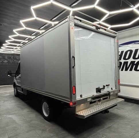 2019 Ford Transit Chassis 350 HD 2dr 156 in. WB DRW Chassis w/9950 Lb. GVWR
