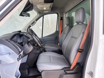 2019 Ford Transit Chassis 350 HD 2dr 156 in. WB DRW Chassis w/9950 Lb. GVWR