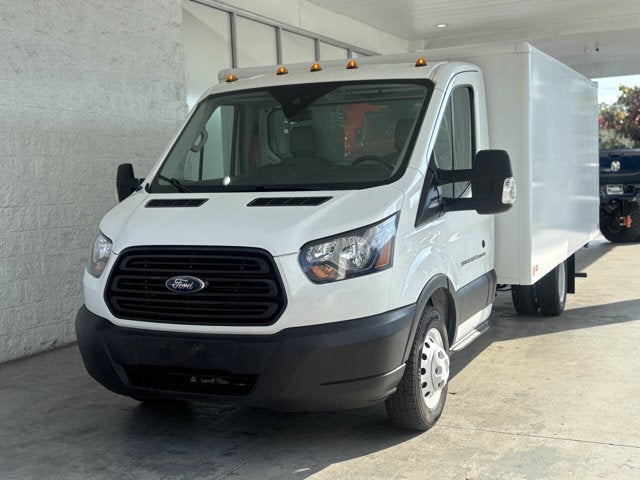 2019 Ford Transit Chassis 350 HD 2dr 156 in. WB DRW Chassis w/9950 Lb. GVWR