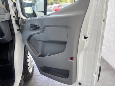 2019 Ford Transit Chassis 350 HD 2dr 156 in. WB DRW Chassis w/9950 Lb. GVWR