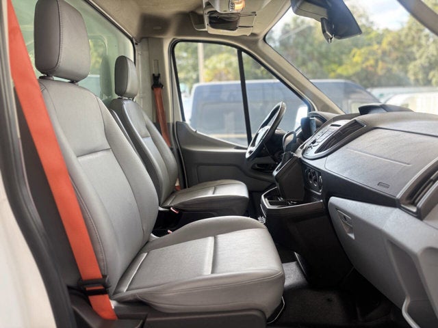 2019 Ford Transit Chassis 350 HD 2dr 156 in. WB DRW Chassis w/9950 Lb. GVWR