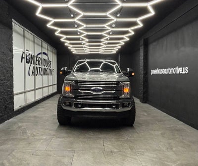 2019 Ford F-250 Super Duty Lariat 4x4 4dr Crew Cab 6.8 ft. SB Pickup