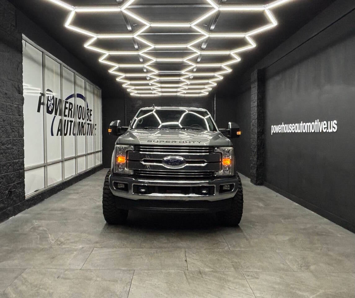 2019 Ford F-250 Super Duty Lariat 4x4 4dr Crew Cab 6.8 ft. SB Pickup