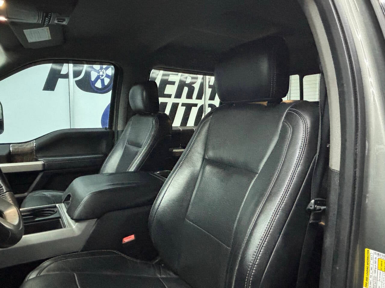 2019 Ford F-250 Super Duty Lariat 4x4 4dr Crew Cab 6.8 ft. SB Pickup