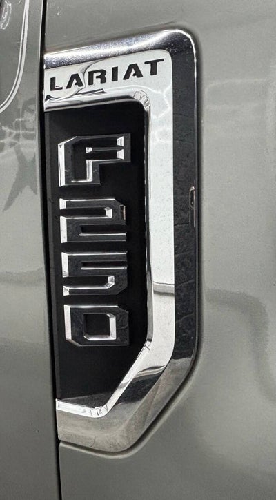 2019 Ford F-250 Super Duty Lariat 4x4 4dr Crew Cab 6.8 ft. SB Pickup