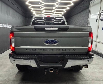 2019 Ford F-250 Super Duty Lariat 4x4 4dr Crew Cab 6.8 ft. SB Pickup